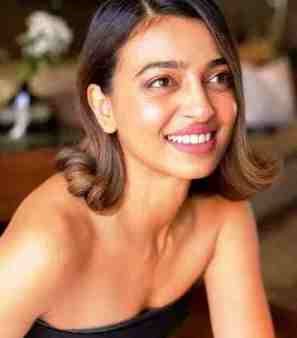 Lydia Rose Fashion Stylist